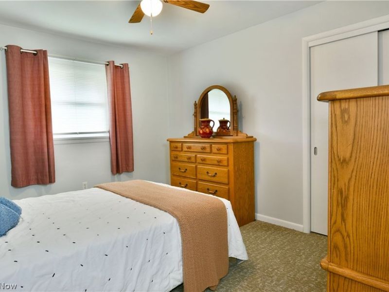 8637 Squirrel Hill Drive NE, Warren, OH 44484 Photo 32