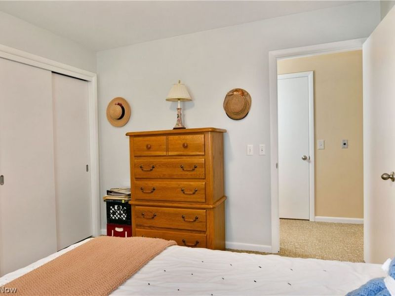 8637 Squirrel Hill Drive NE, Warren, OH 44484 Photo 33