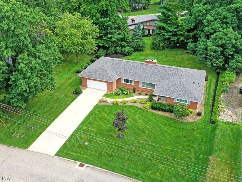 8637 Squirrel Hill Drive NE, Warren, OH 44484 Photo 48
