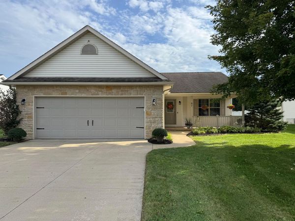 87 Struble Circle , Fredericktown, OH 43019