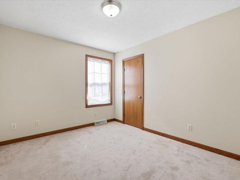 87 Struble Circle, Fredericktown, OH 43019 Photo 17