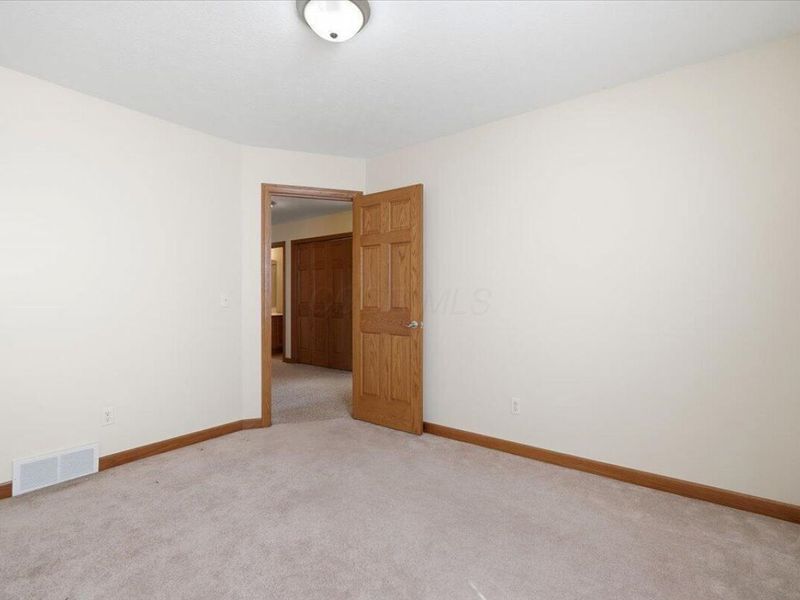 87 Struble Circle, Fredericktown, OH 43019 Photo 19