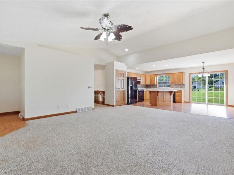 87 Struble Circle, Fredericktown, OH 43019 Photo 3