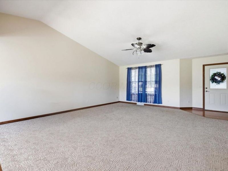 87 Struble Circle, Fredericktown, OH 43019 Photo 5