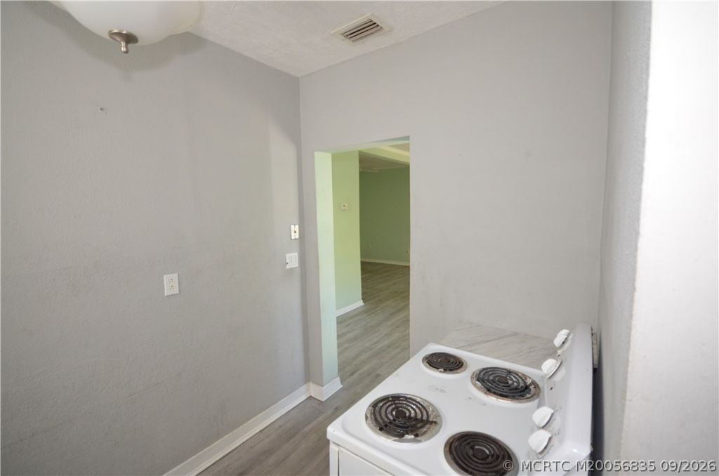 649 SW Cleveland Avenue , Stuart, FL 34994 Photo