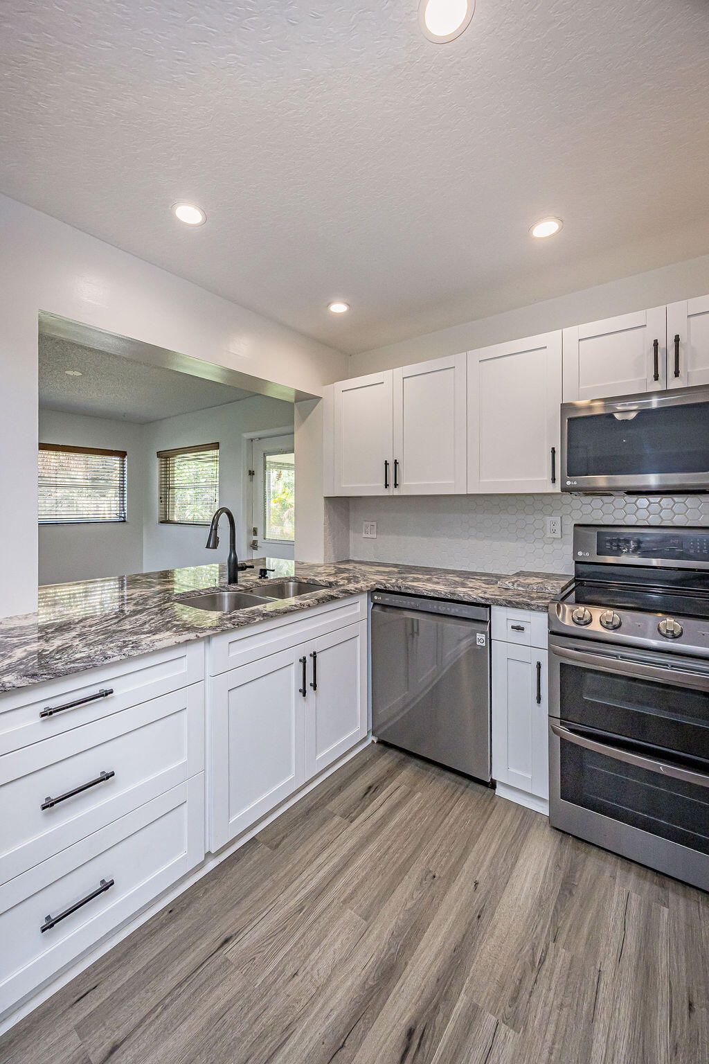 1750 16th Avenue N, Lake Worth Beach, FL 33460 Photo