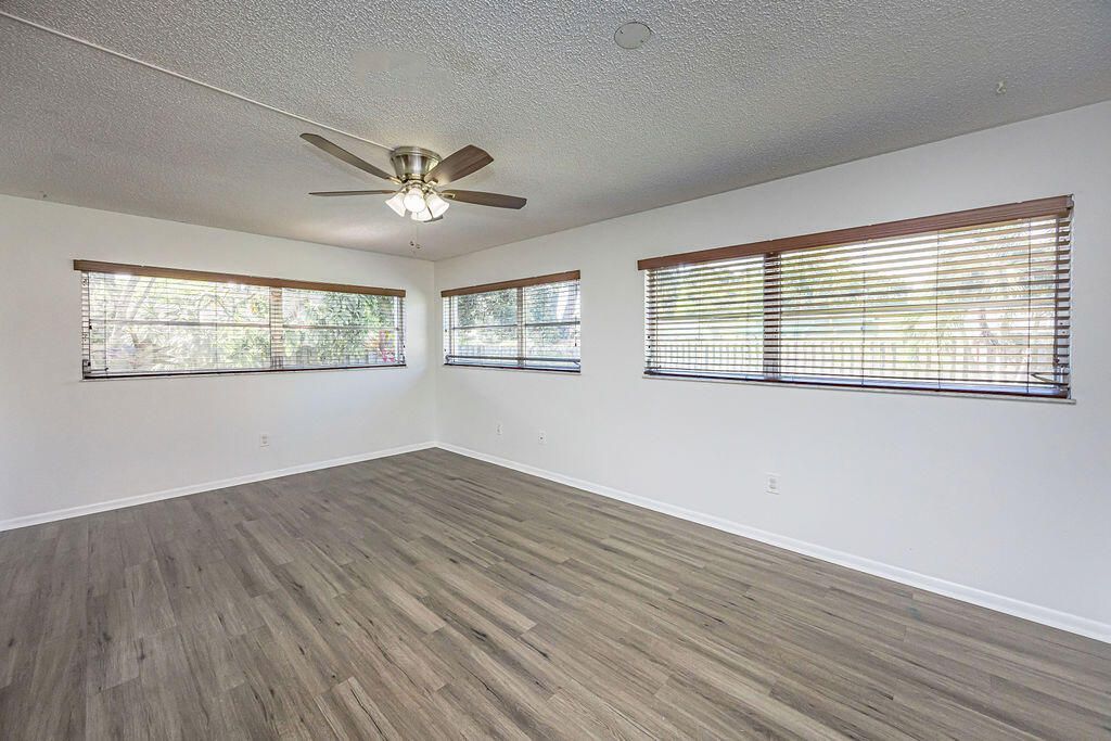 1750 16th Avenue N, Lake Worth Beach, FL 33460 Photo
