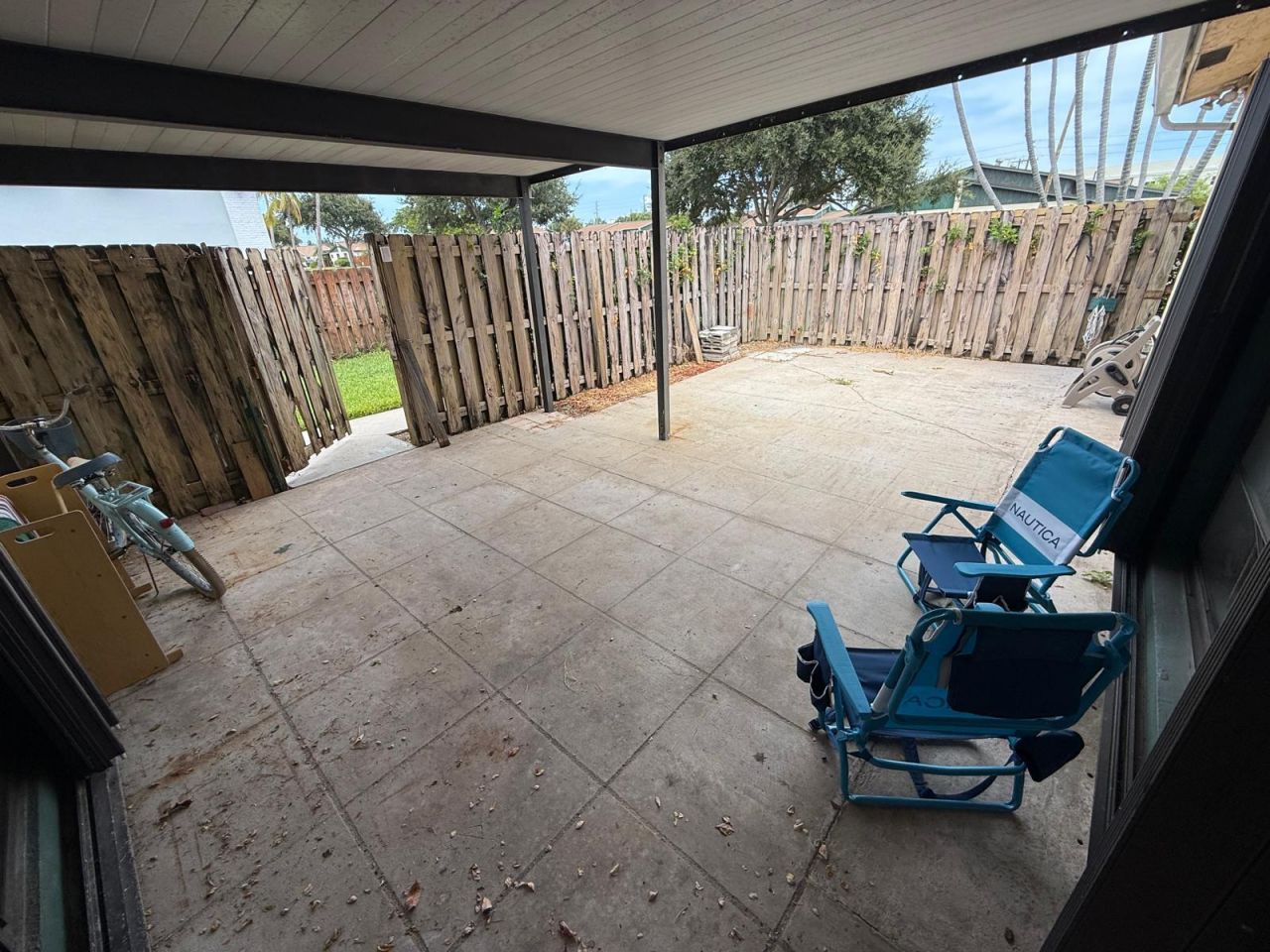 1001 Manor Drive, Palm Springs, FL 33461 Photo
