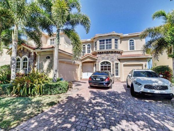 8800 COBBLESTONE POINT Circle, Boynton Beach, FL 33472