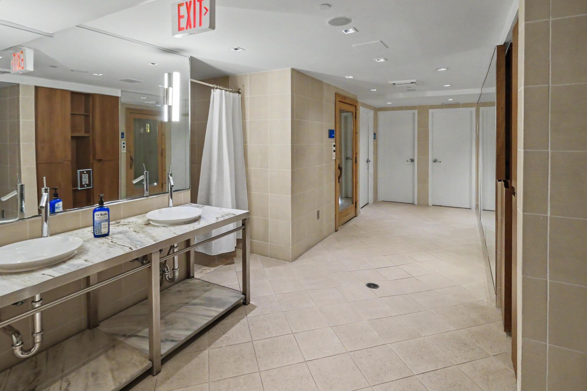335 S Biscayne Boulevard, Unit 1002, Miami, FL 33131 Photo