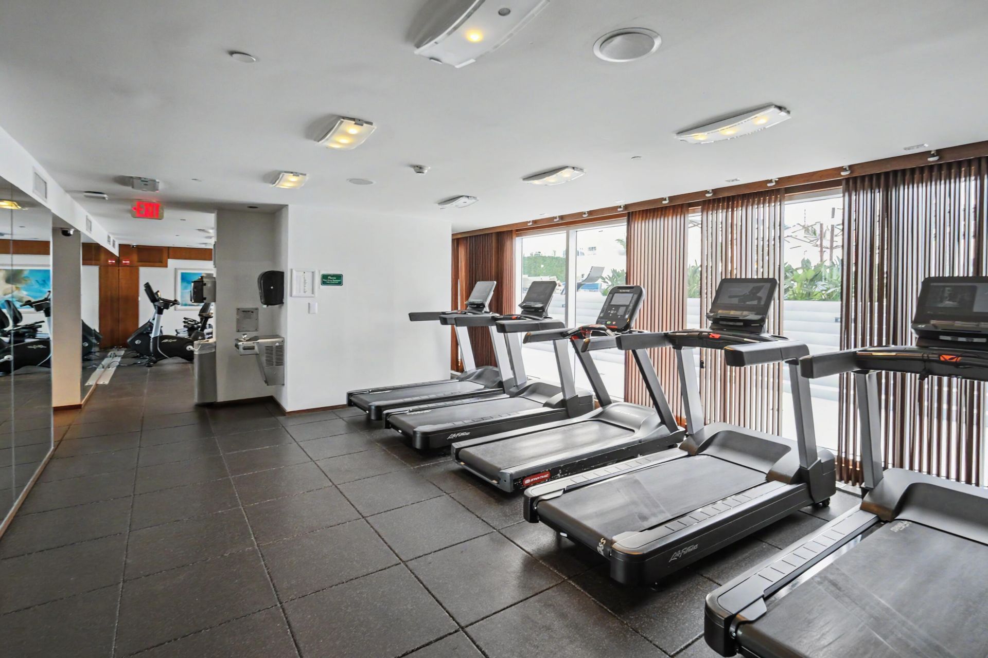 335 S Biscayne Boulevard, Unit 1002, Miami, FL 33131 Photo