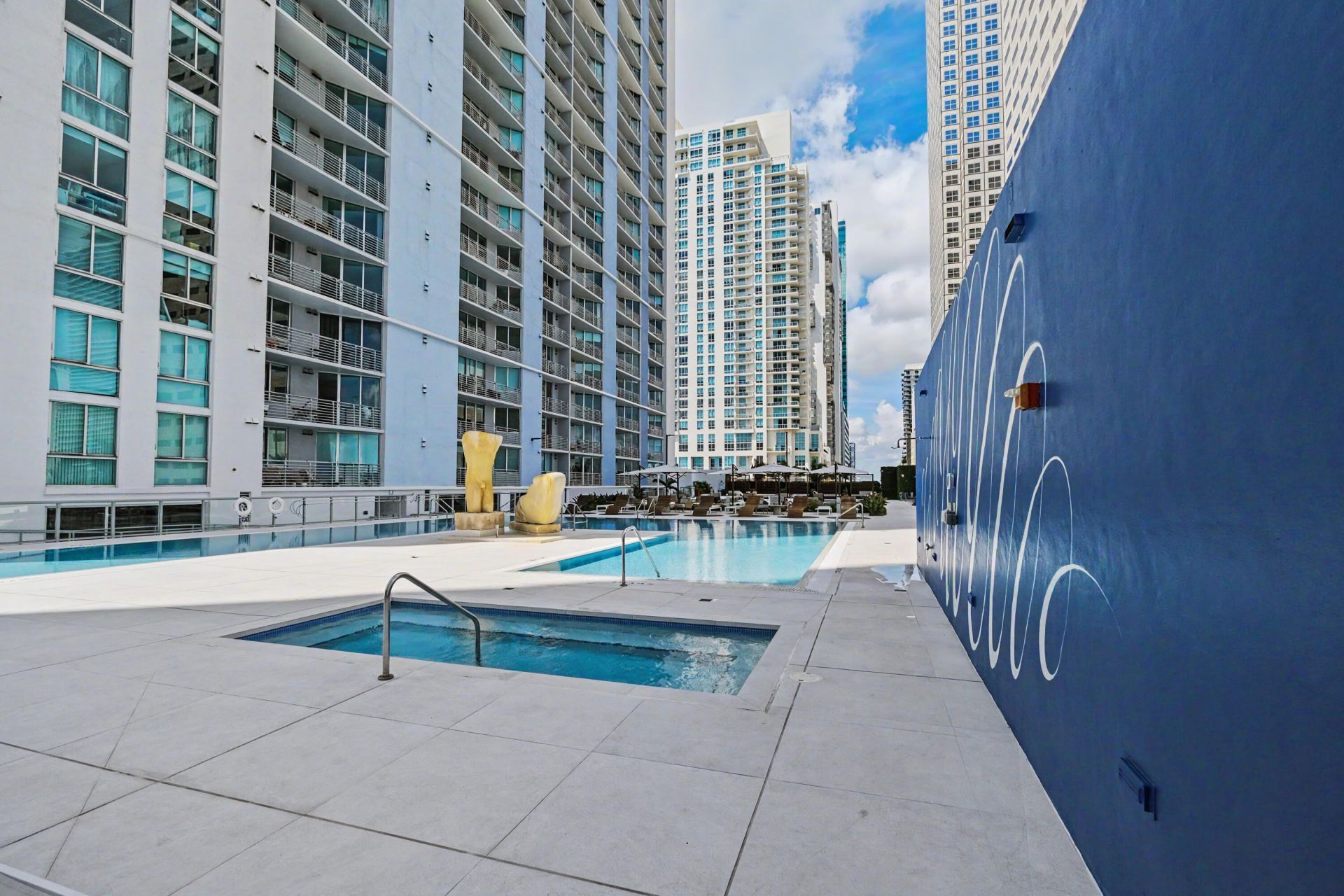 335 S Biscayne Boulevard, Unit 1002, Miami, FL 33131 Photo