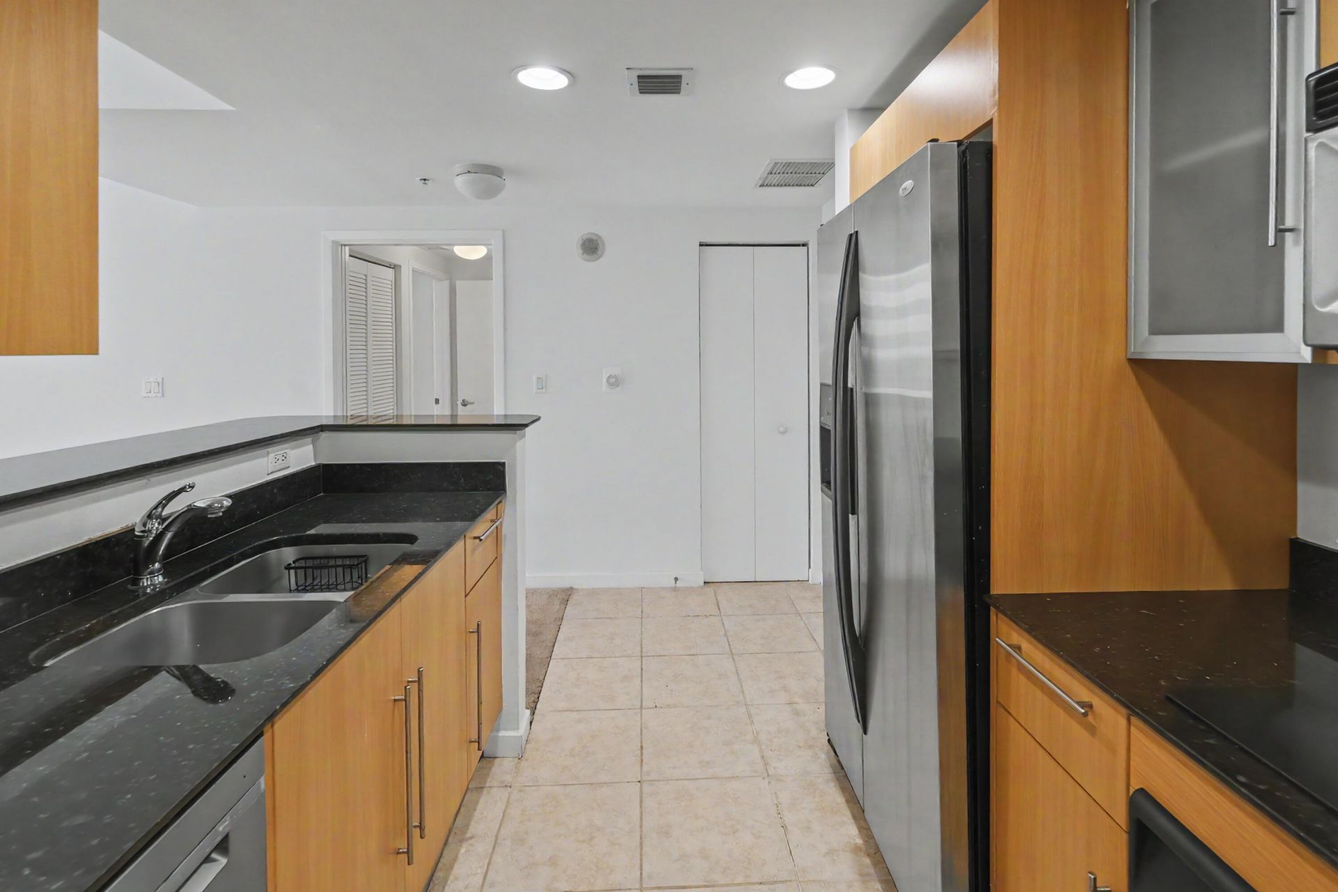 335 S Biscayne Boulevard, Unit 1002, Miami, FL 33131 Photo