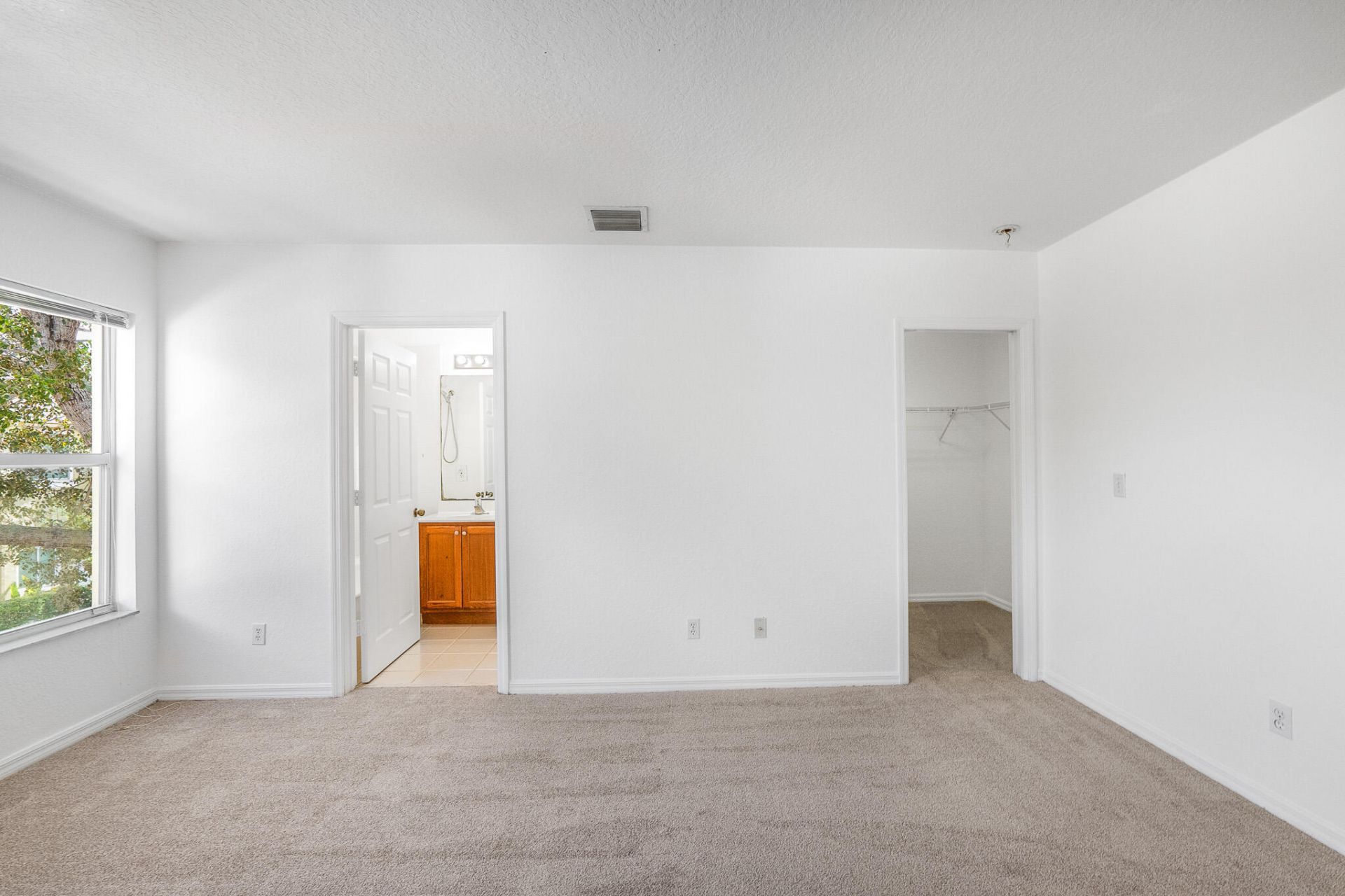 2155 SE Casselberry Drive, Port Saint Lucie, FL 34952 Photo