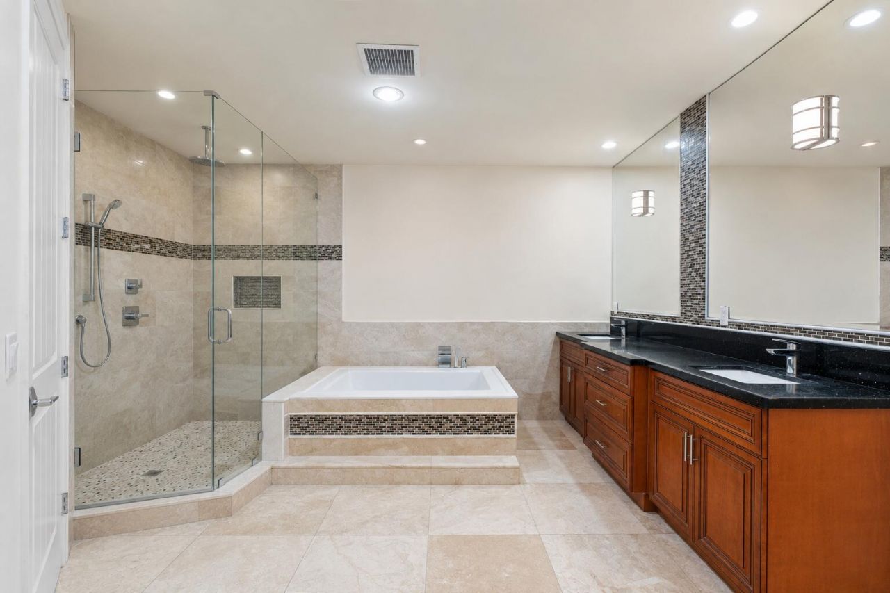 301 Sandalwood Lane, Boca Raton, FL 33487 Photo