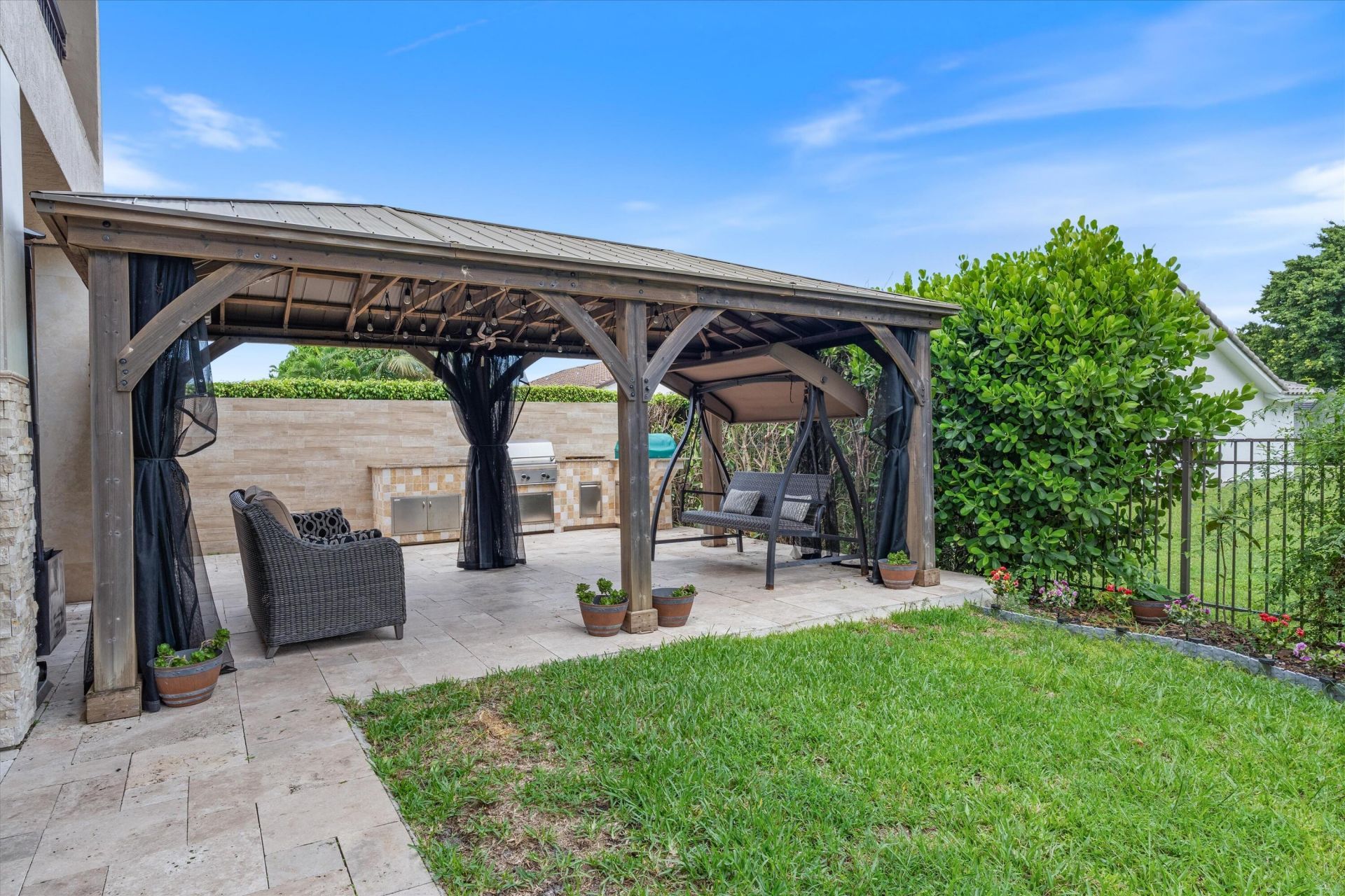 301 Sandalwood Lane, Boca Raton, FL 33487 Photo