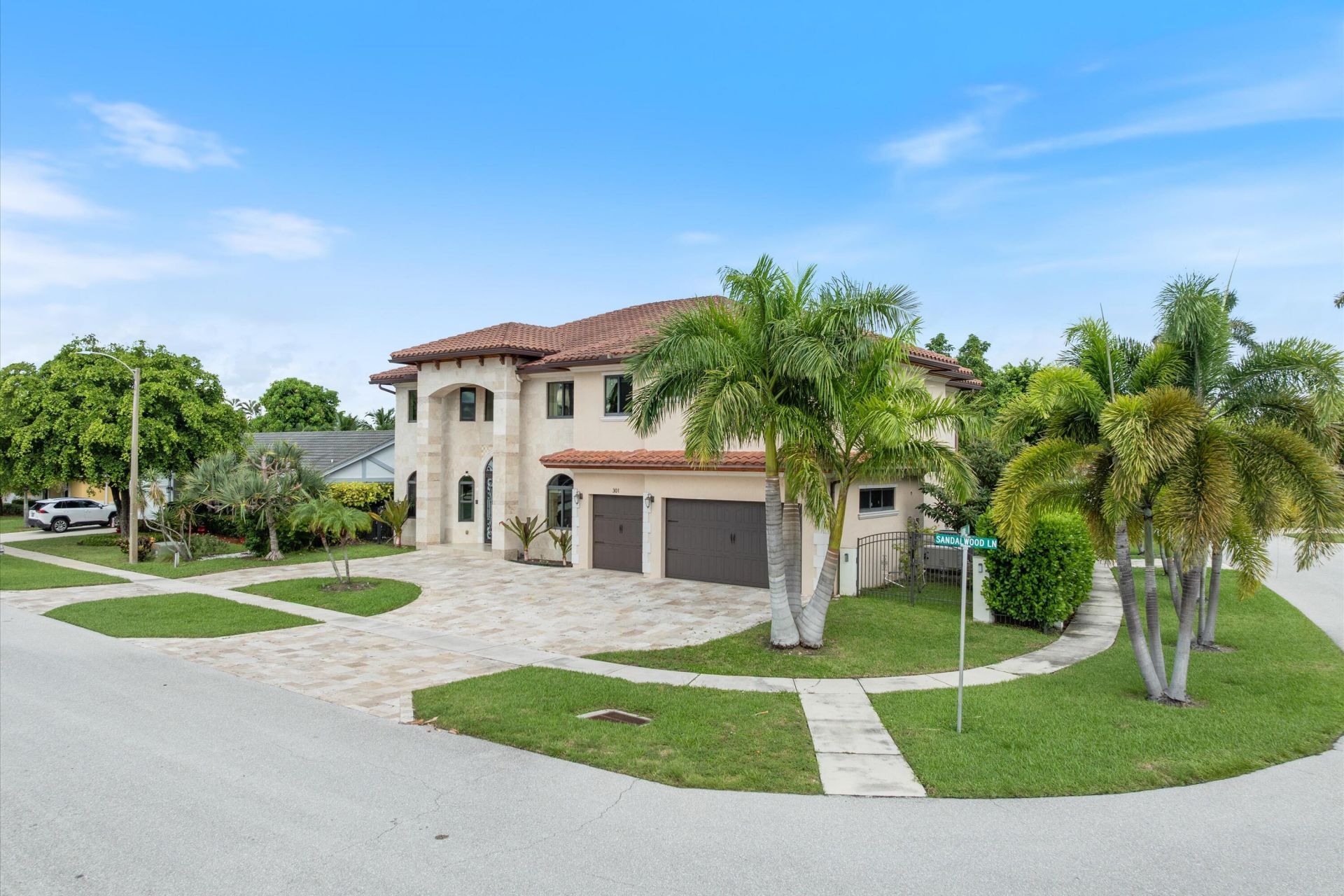301 Sandalwood Lane, Boca Raton, FL 33487 Photo
