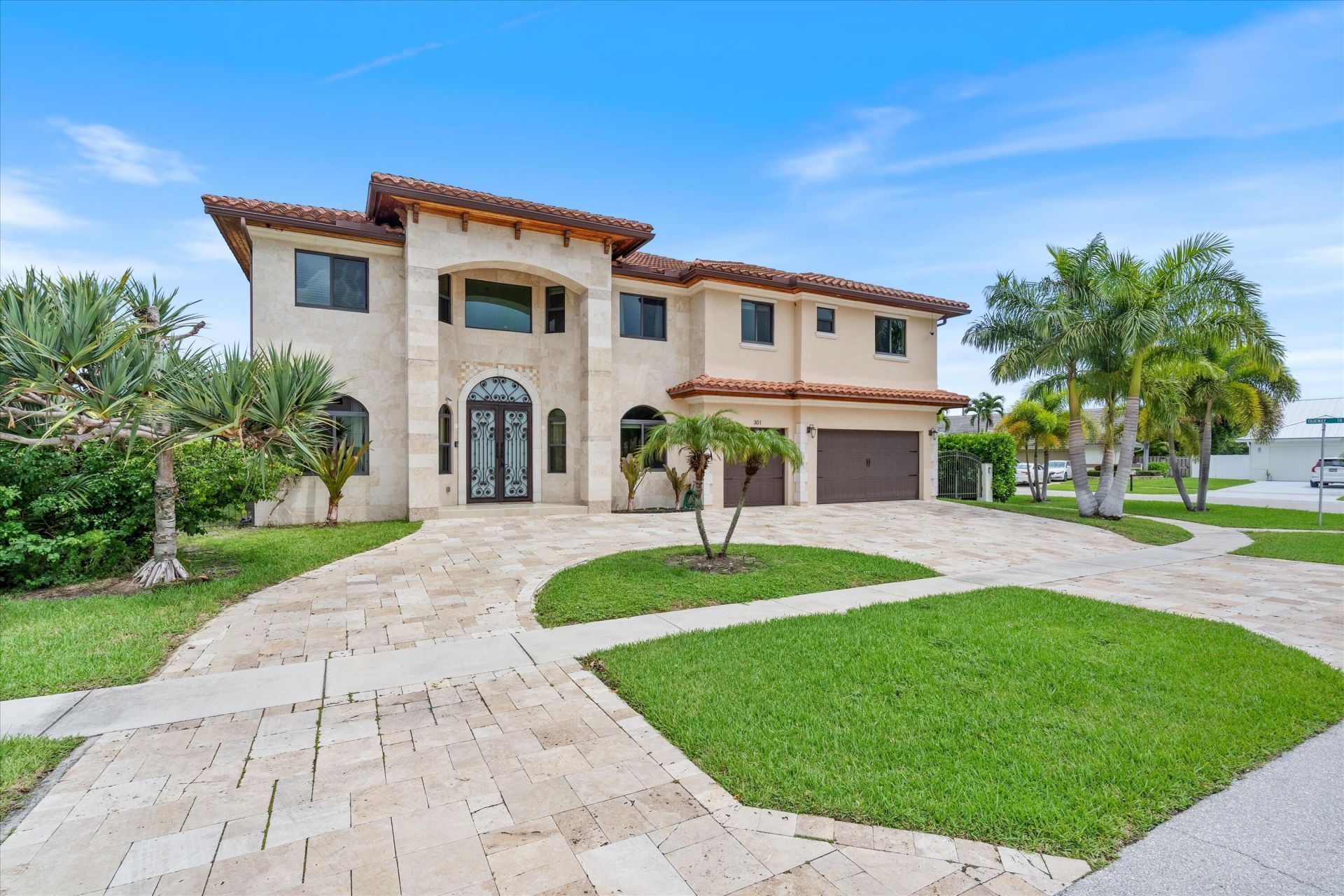301 Sandalwood Lane, Boca Raton, FL 33487 Photo