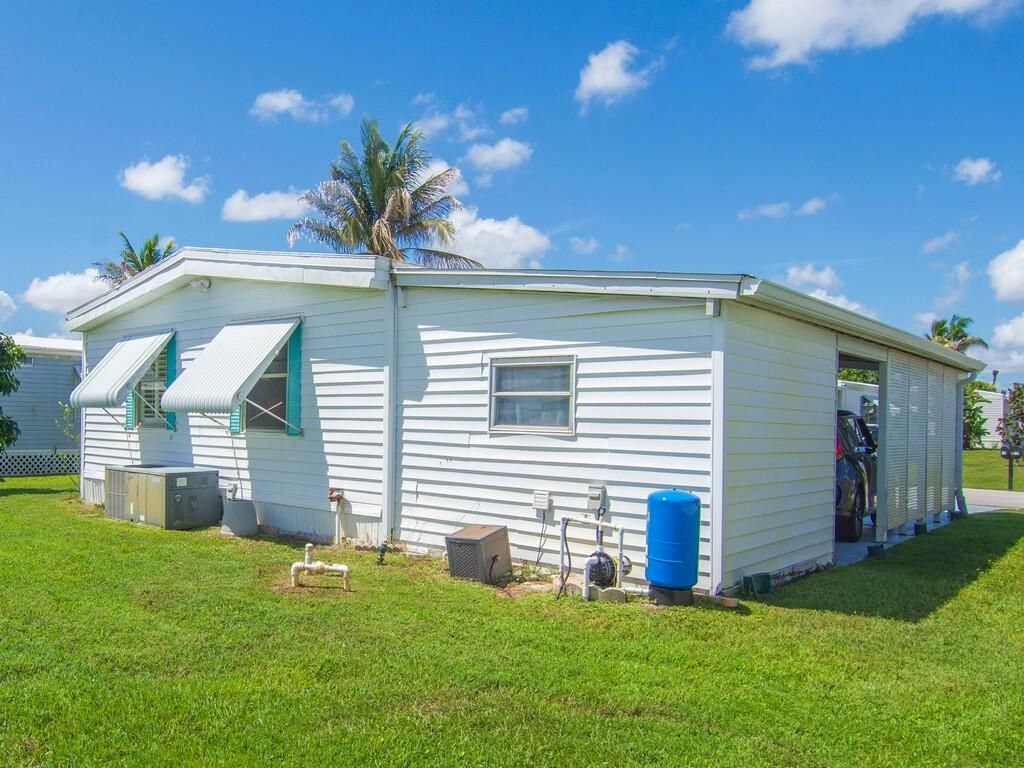 212 NE Forrest Court, Jensen Beach, FL 34957 Photo