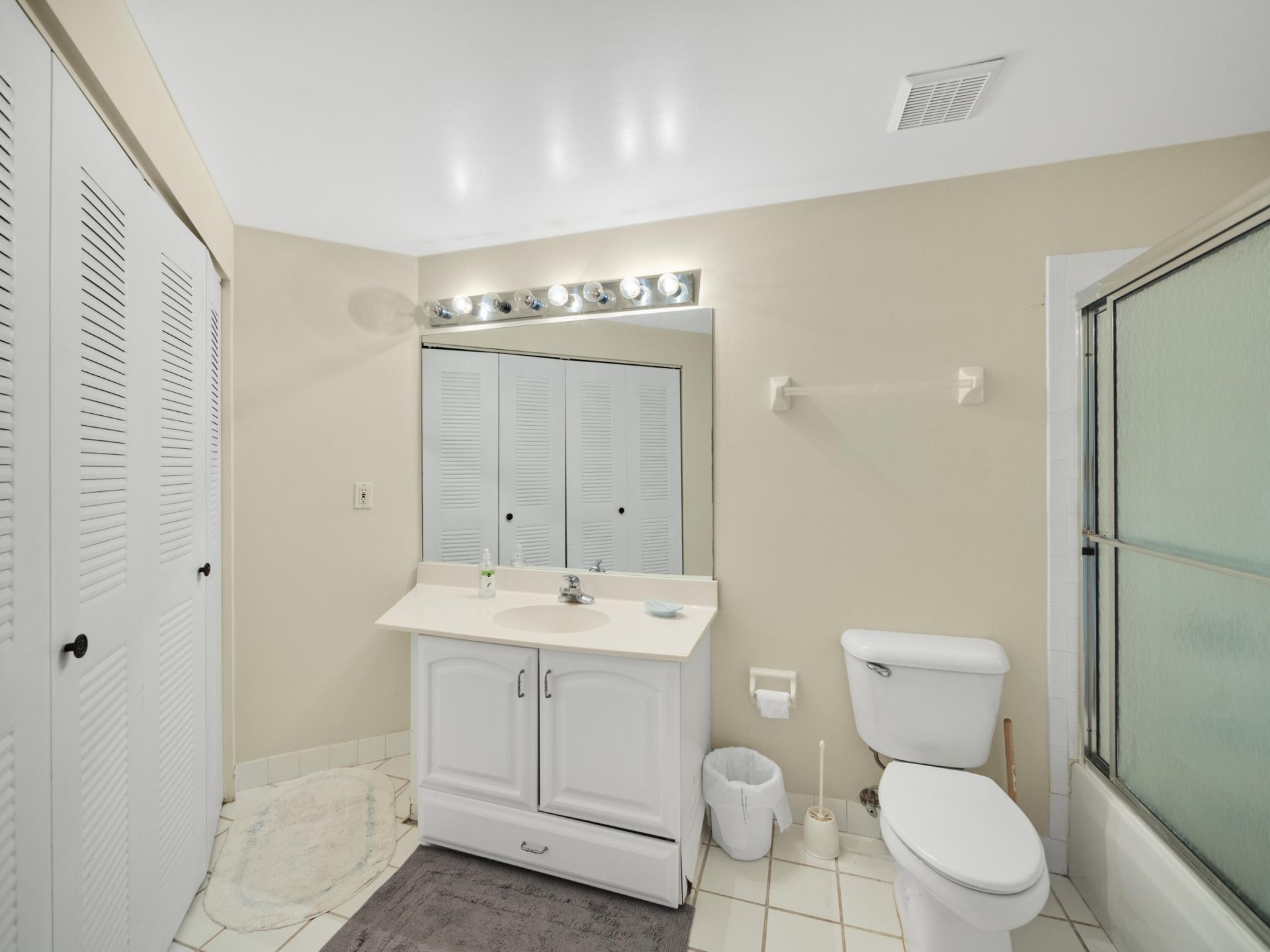 200 Uno Lago Drive, Unit 405, Juno Beach, FL 33408 Photo