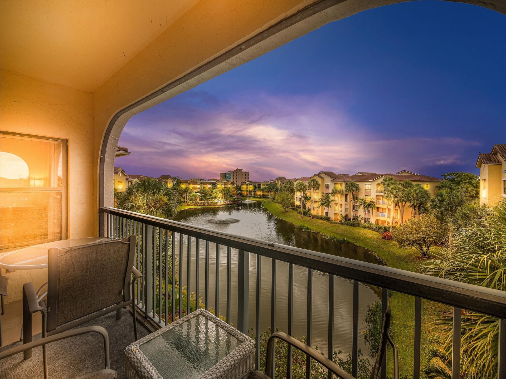 200 Uno Lago Drive, Unit 405, Juno Beach, FL 33408 Photo