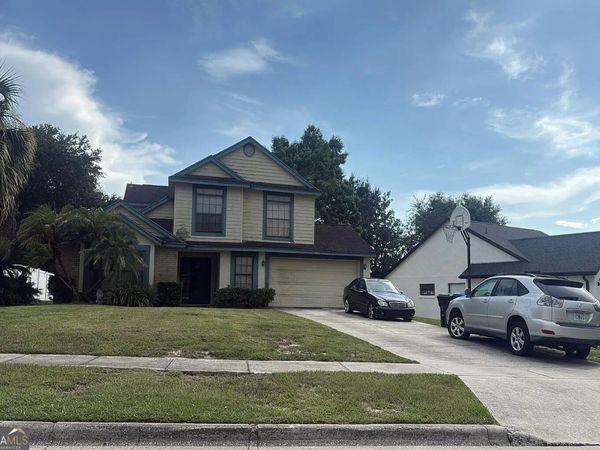 8226 Willowwood Street, Orlando, FL 32818