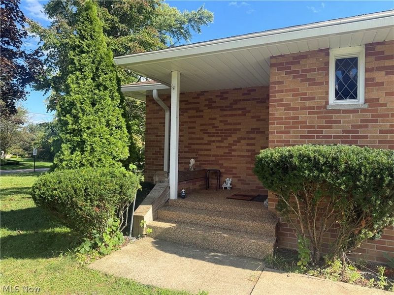 1265 North Road NE, Warren, OH 44483 Photo 5