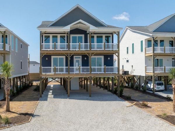 113 Lacosta Place , North Topsail Beach, NC 28460