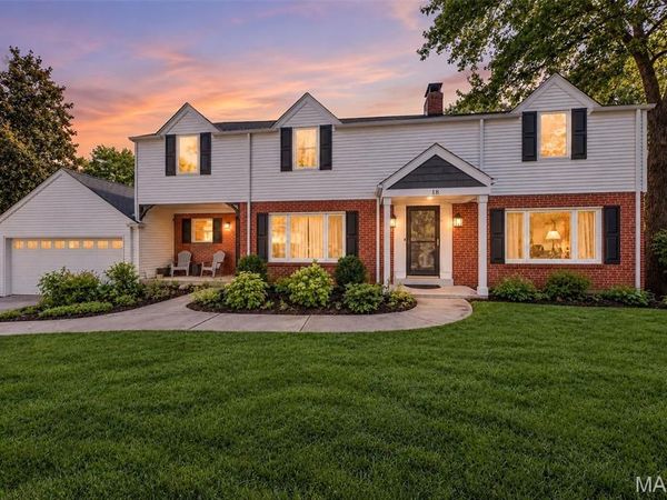 18 Chaminade Drive , St Louis, MO 63141