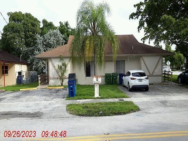800 SW 9th Street, Hallandale Beach, FL 33009 Photo