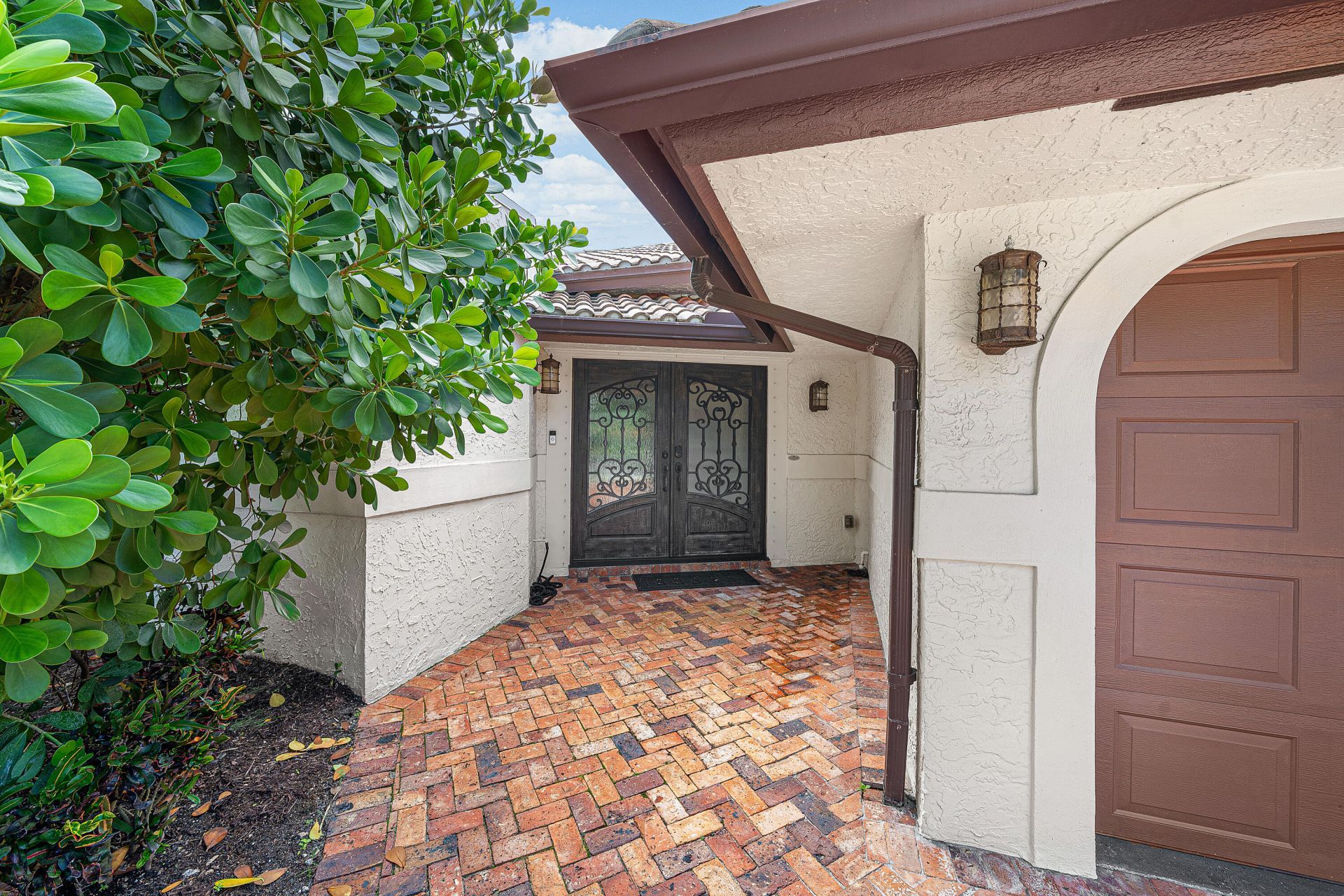 2570 NW 27th Street, Boca Raton, FL 33434 Photo
