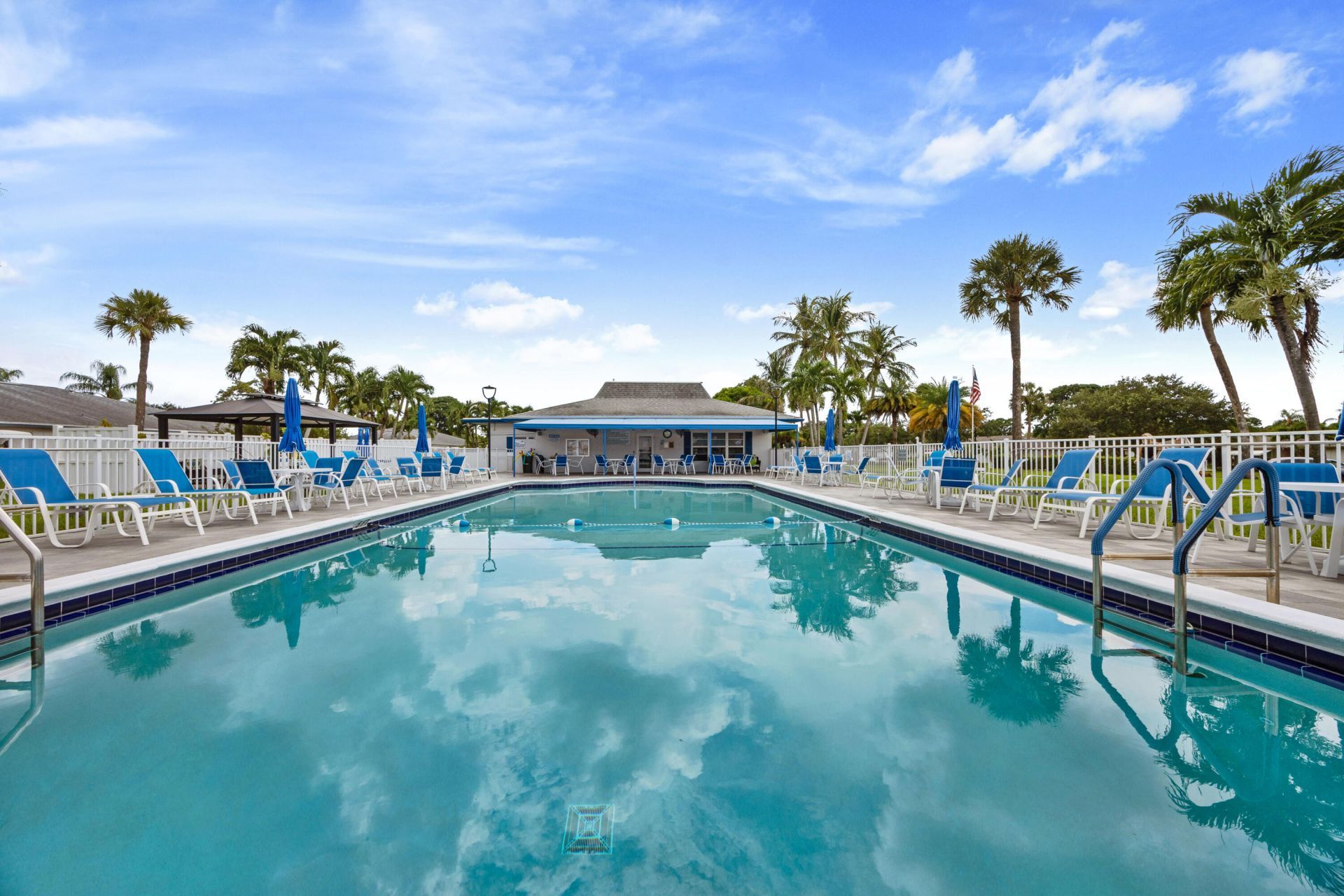 1082 North Drive, Unit B, Delray Beach, FL 33445 Photo