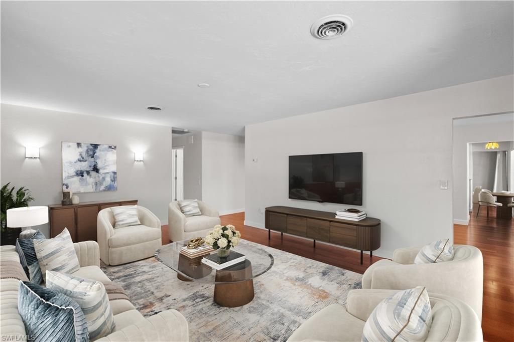 3209 W Riverside Dr , Fort Myers, FL 33901 Photo