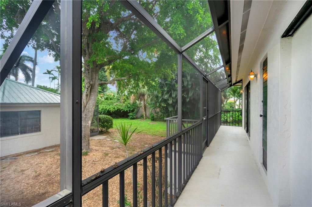 3209 W Riverside Dr , Fort Myers, FL 33901 Photo
