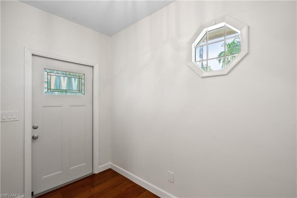 3209 W Riverside Dr , Fort Myers, FL 33901 Photo