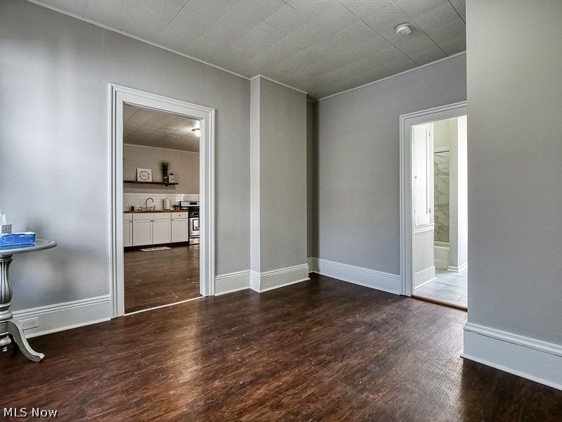 1924 Rowley Avenue, Cleveland, OH 44109 Photo 3