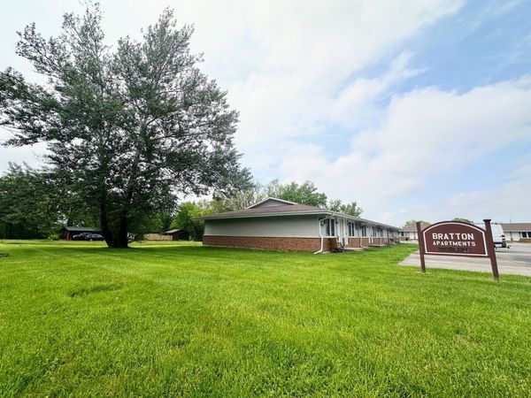 1016 Bratton Avenue , Unit 5, Marseilles, IL 61341