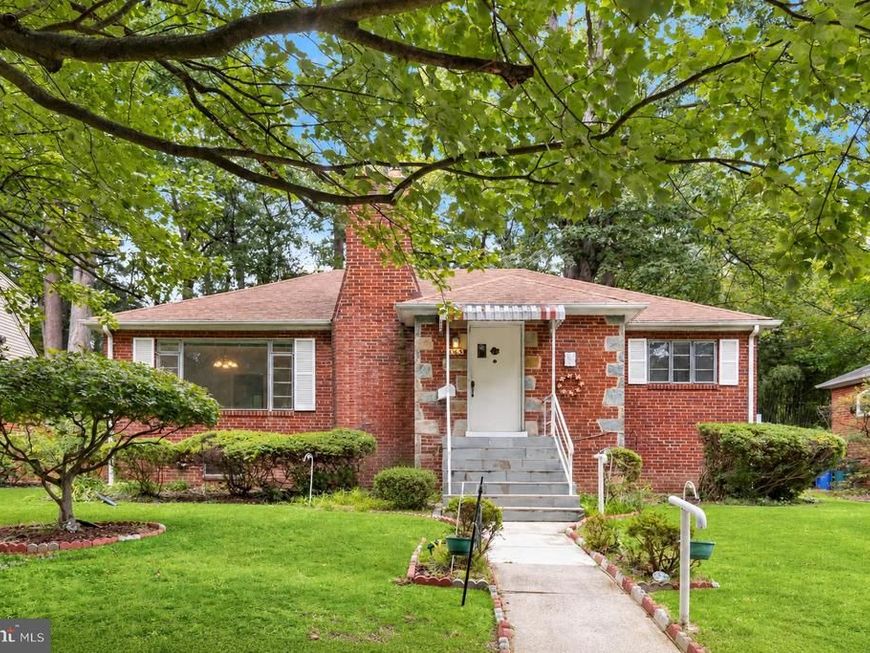 6603 Wells Parkway, University Park, MD 20782 Main Photo