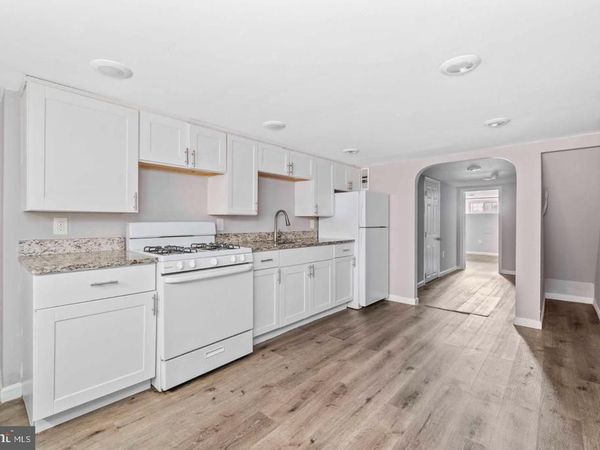 2815 E MADISON STREET, BALTIMORE, MD 21205