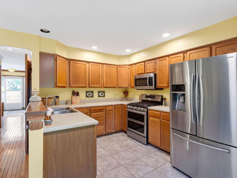 6656 Eastland Court, Unit 6656, Worthington, OH 43085 Photo 11