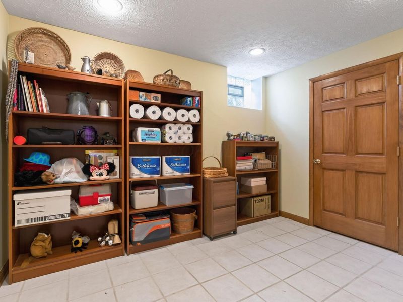 6656 Eastland Court, Unit 6656, Worthington, OH 43085 Photo 24