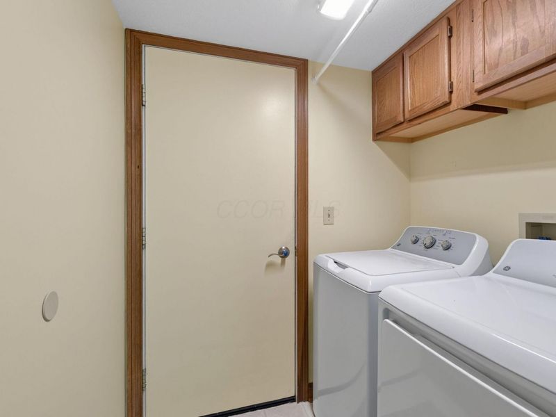 6656 Eastland Court, Unit 6656, Worthington, OH 43085 Photo 9