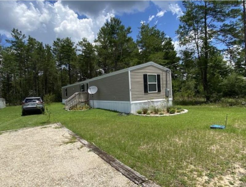 81 E Lafavre Lane, Defuniak Springs, FL 32433 Main Photo