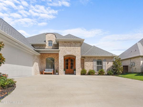 1254 Old Ct Crossing, Flowood, MS 39232