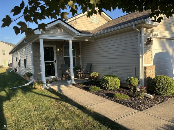 765 Sunvista Drive, Avon, IN 46123