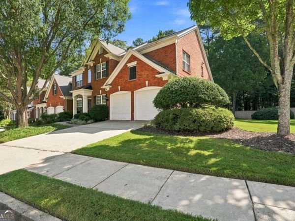 10 Hemingbrough Way, Johns Creek, GA 30022