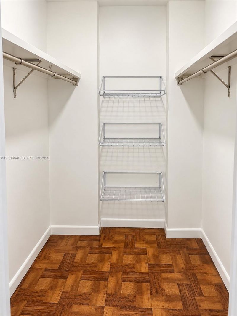 5055 NW 7th St , Unit 708, Miami, FL 33126 Photo