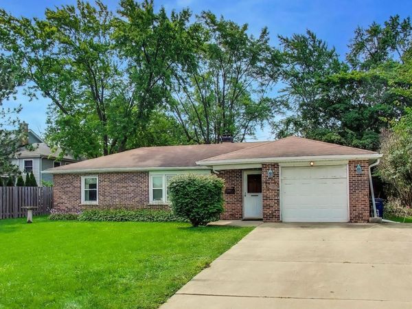 2331 Dundee Road , Northbrook, IL 60062