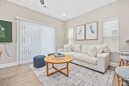 202 Madison Ct. photo 4
