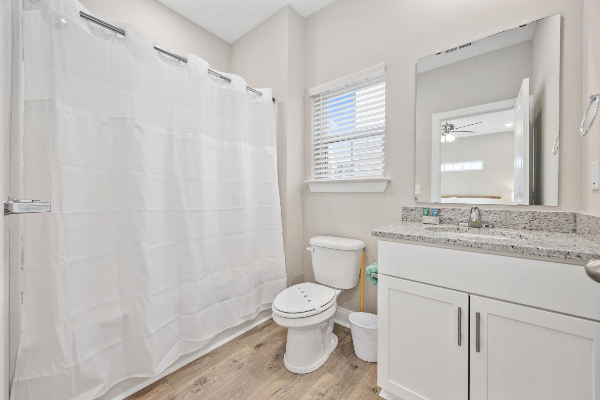 202 Madison Ct. Photo 38